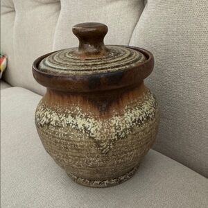 Pigeon Forge Pottery Jar with Lid